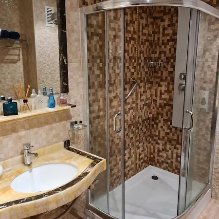 Apartament Casa Diamarin 1 *